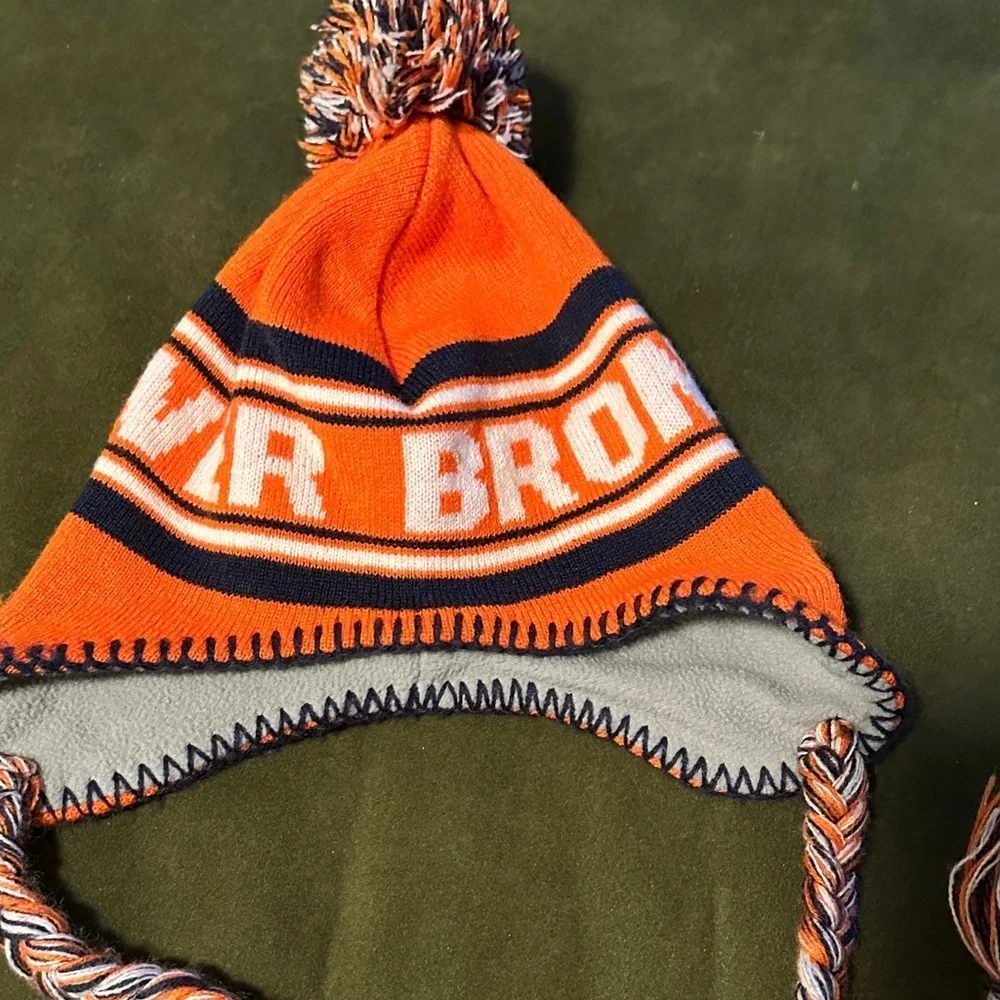 Broncos Kids Orange Knit Fleece-Lined Hat